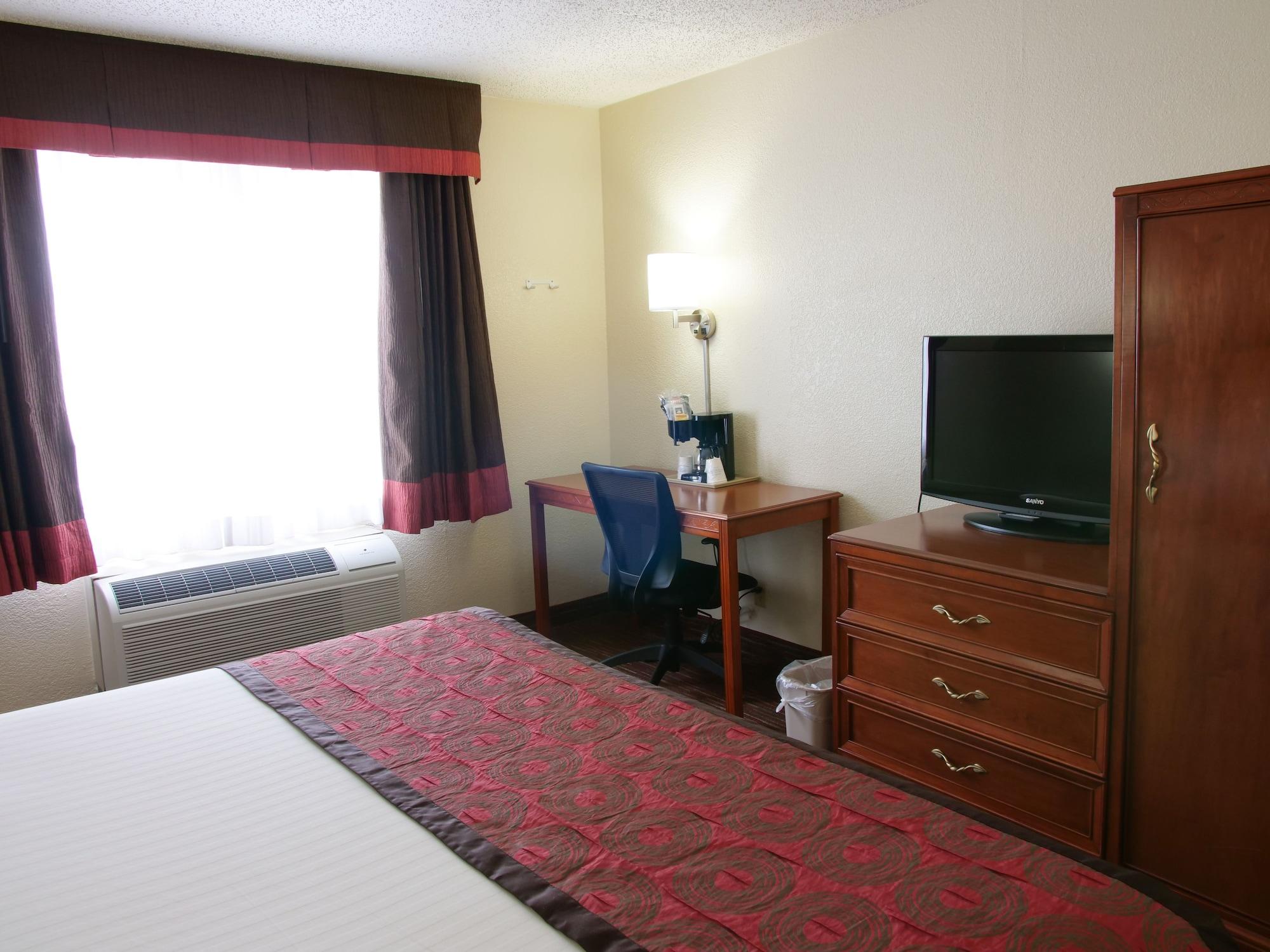 Baymont By Wyndham East 2*