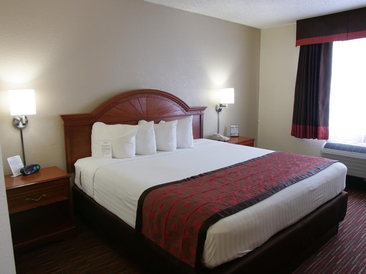 Baymont By Wyndham East 2* Louisville