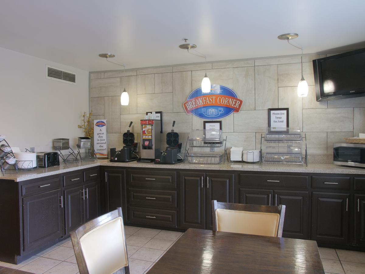 Hotel Baymont By Wyndham East 2*