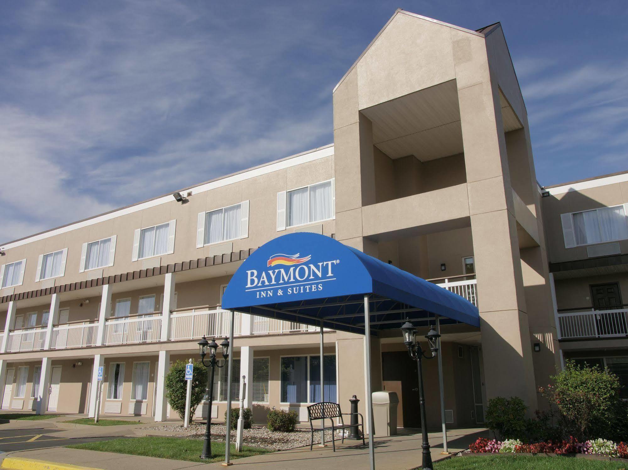 Baymont By Wyndham East 2*