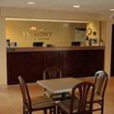 Hotel Baymont By Wyndham East Louisville