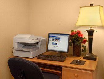 Baymont By Wyndham East Louisville-Jefferson County
